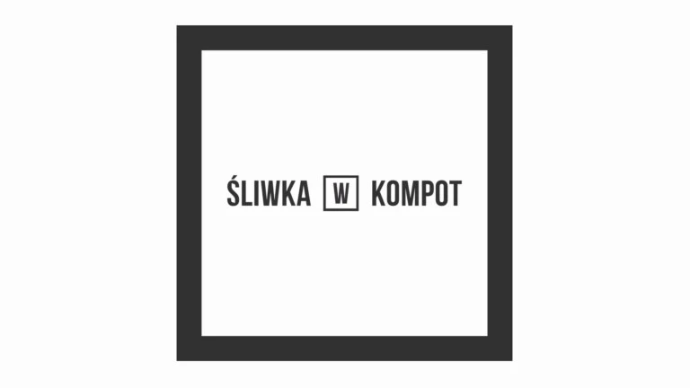 Logo Śliwka w Kompot: dwa słowa z fioletową śliwką w kwadracie pomiędzy nimi